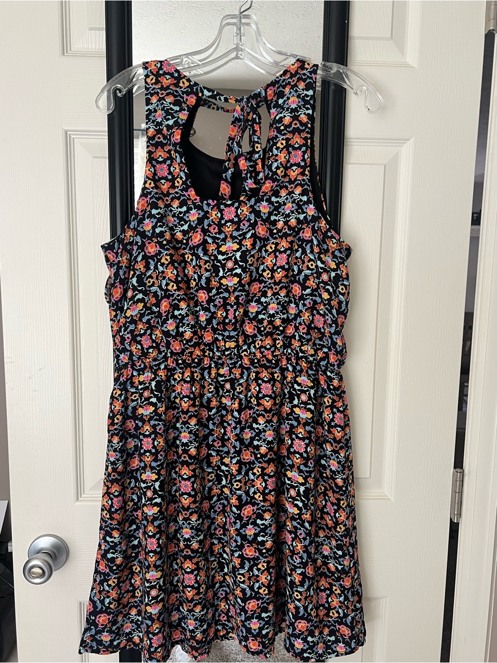 Womens Black Floral Tie-Back Sundress